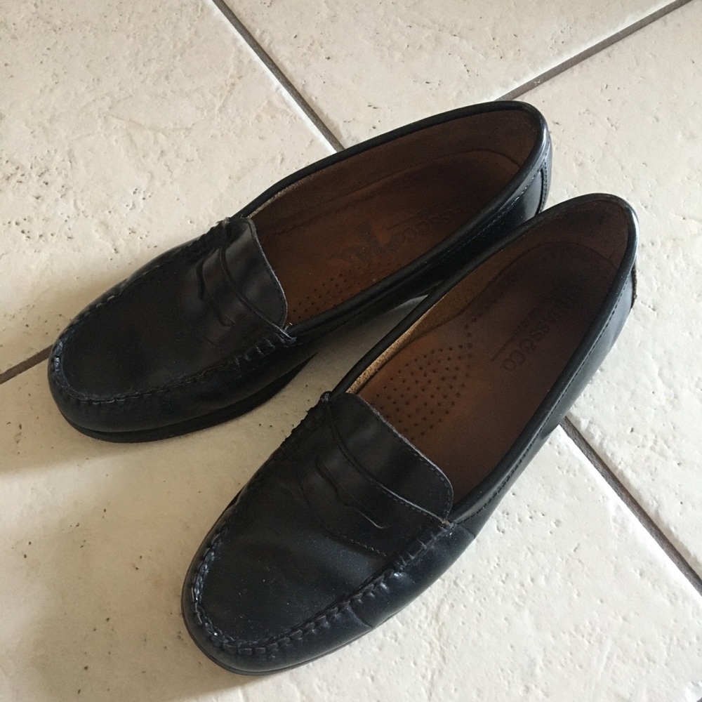 Bass Wayfarer penny loafers